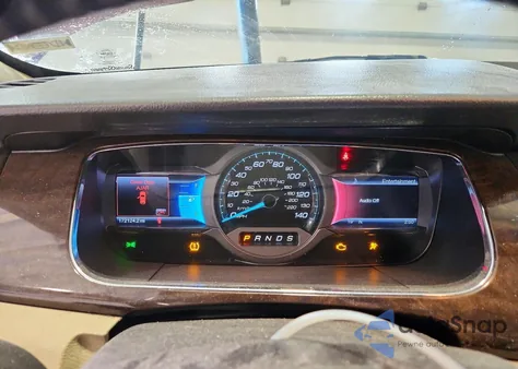 2013 Ford Taurus Limited z USA, uszkodzony, nr VIN 1FAHP2F86DG122856